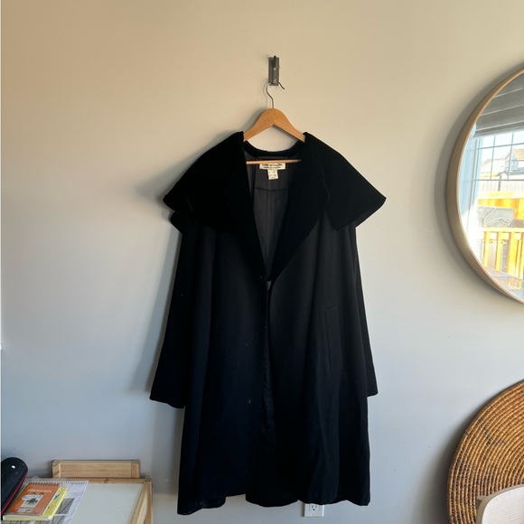 Commes Des Garçon medium cape style Lana wool coat… - Picture 3 of 12